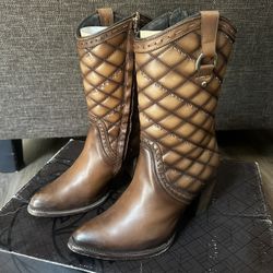 Cuadra Boots