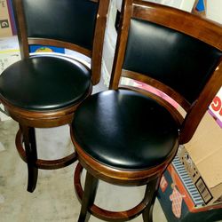 Sniveling Counter  Stools 24 Inch