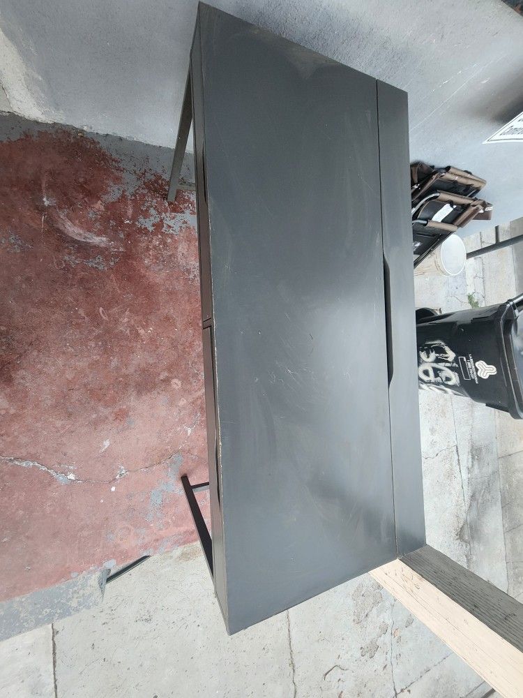 Free- Ikea ALEX desk