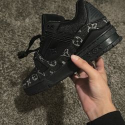 Lv Trainers Brand New Size 8