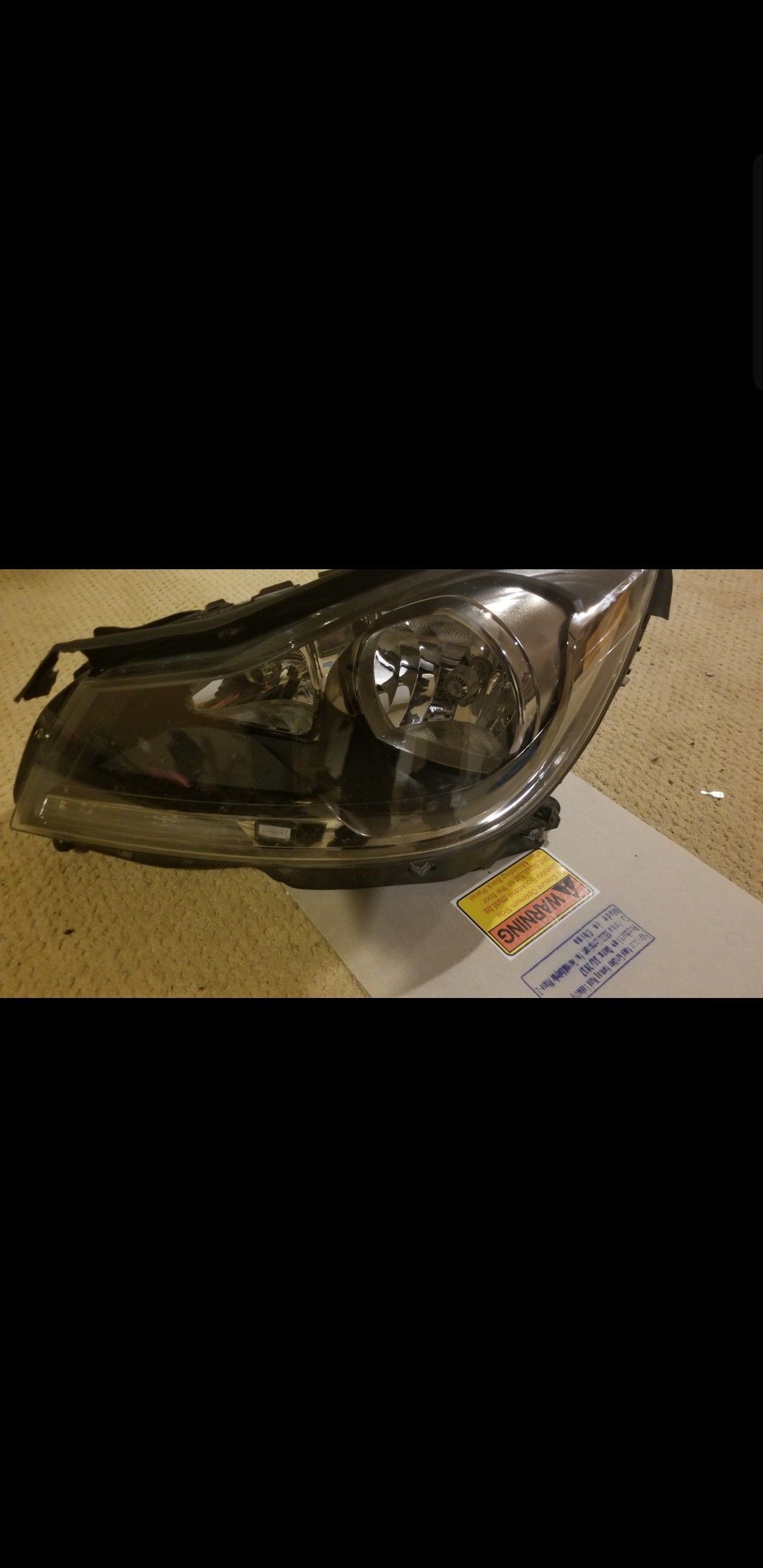 Mercedes Benz c300 2013 headlight