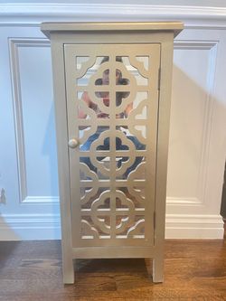 Petite Chic Cabinet