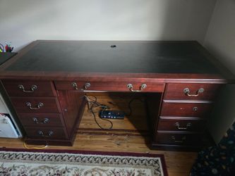 6 Drawer Desk