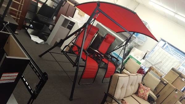 Big and Tall Zero Gravity Outdoor Reclining Swing