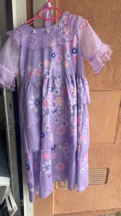Isabella Costume
