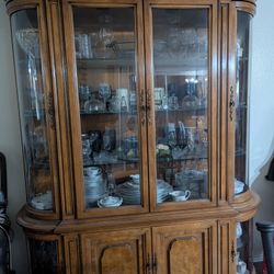 Bernhardt Antique China Cabinet 