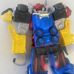 POWER RANGER FIGURE