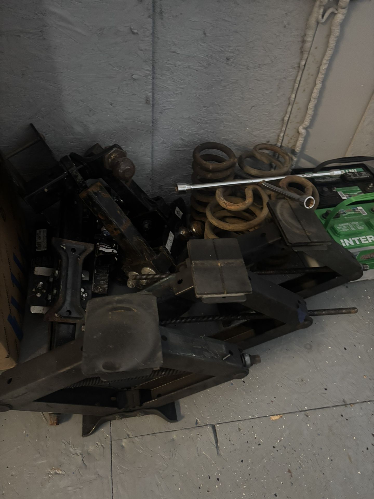 Jack stand stabilizers And Ramps