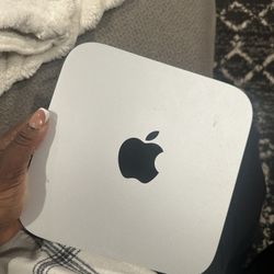 Amazing Mac Book Mini M1 Chip 