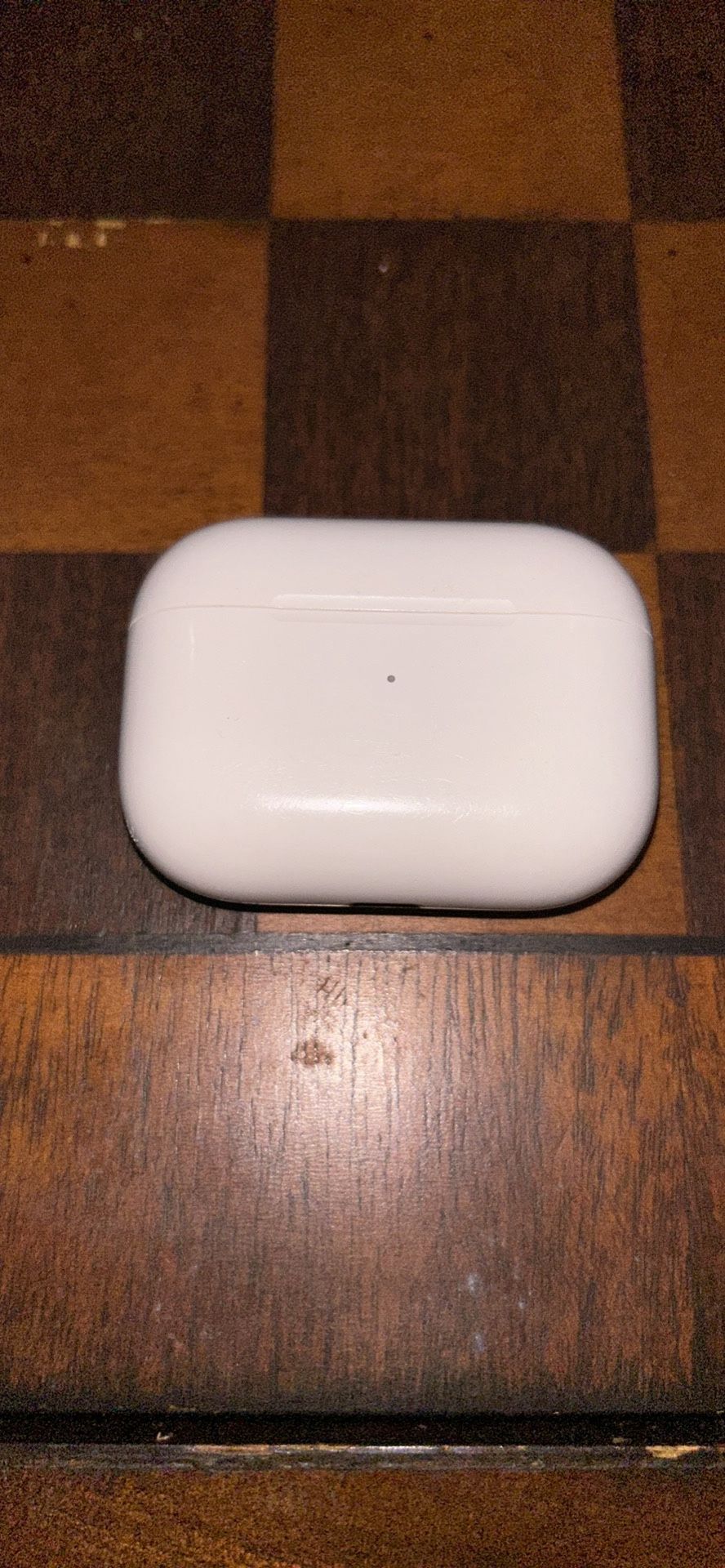airpods pro 1st gen charging case only