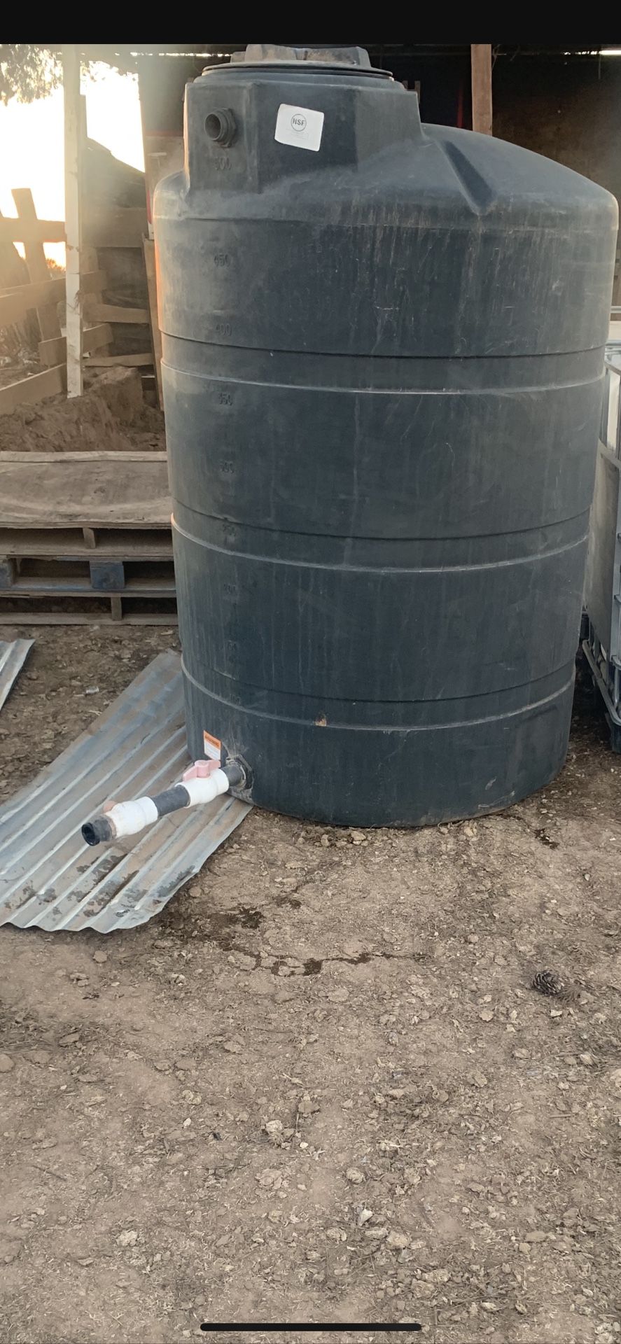 500 Gallon tank