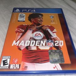 Madden 20 NFL Game PS4