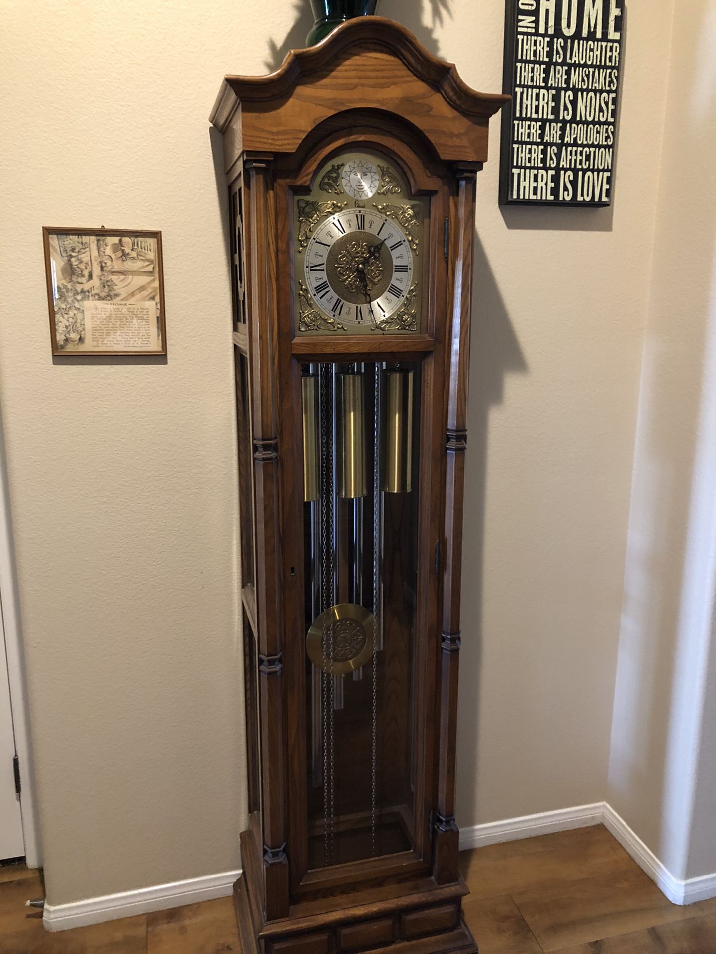 Colonial of Zeeland Michigan Grandfather Clock for Sale in Highland, CA