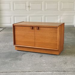 Mid Century Teak Record Holder