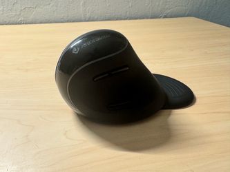 J-Tech Ergonomic Wireless Mouse