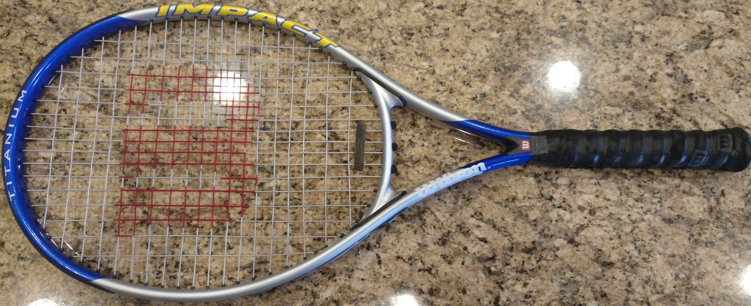 Tennis Racket - Titanium, LIKE-NEW! (Wilson)