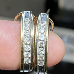 14k Diamonds Earrings 