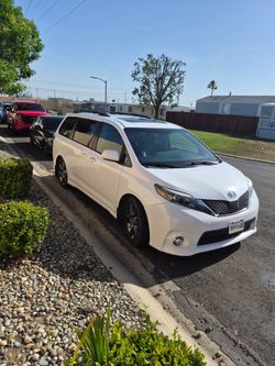 2016 Toyota Sienna