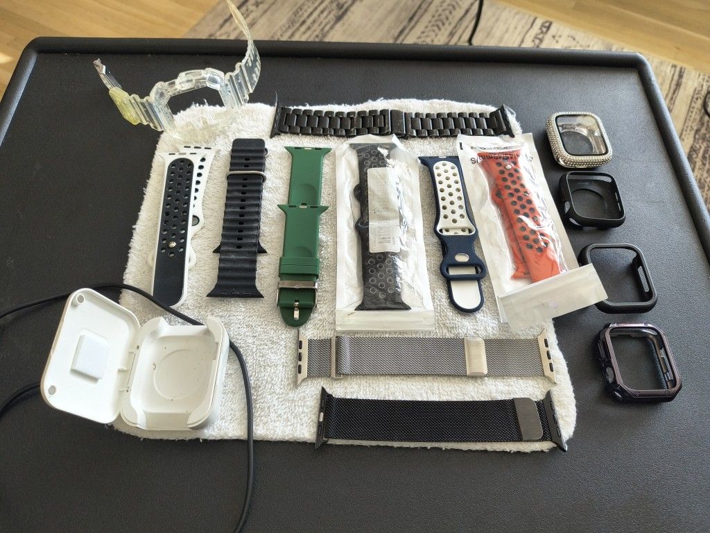 Apple Watch 4/5/6 Accessories