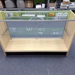Retail Liquidation! Glass Display Cases, Fixtures, Office Furniture - Priced to Sell!