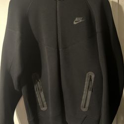 Black Nike Tech Fleece Zip Up (Mens Small)