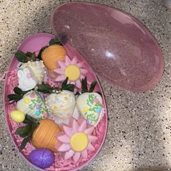 Easter @camidippedsweets