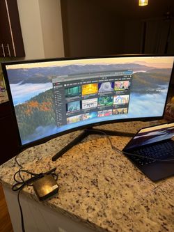 Samsung C34G55TWWN Odyssey G5 34" WQHD Curved LED Screen