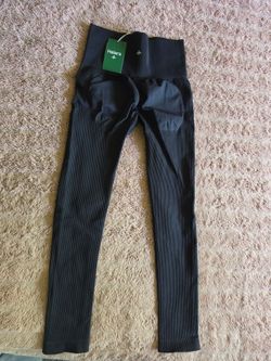 Halara leggins medium (new)