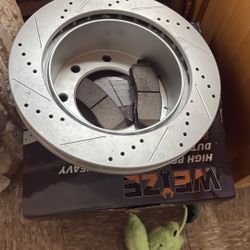  Ford F250 Superduty Front And Rear Brake Pads And Rotors 