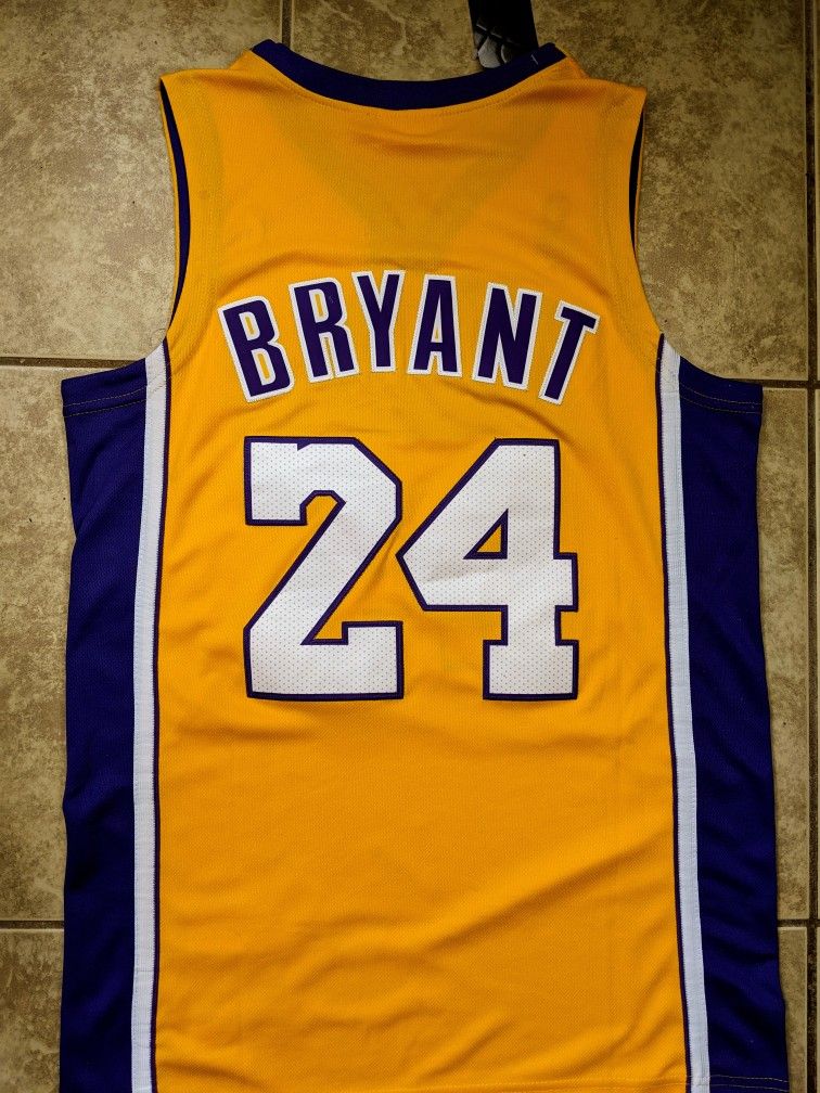 Los Angeles Lakers Jersey Kobe Bryant 