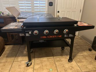 Blackstone 36 inch griddle 4 burner with folding shelves