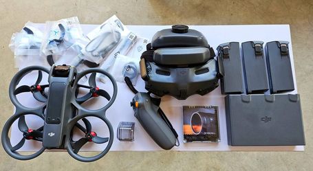 Dji Avata 2 Fly More Combo With FPV Controller 3