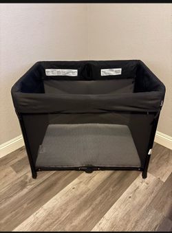 Portable Playard