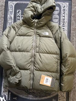 North face puffer size (12) in boys