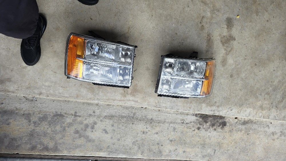 2012 Gmc Headlights