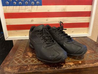 Puma shoes size us 10