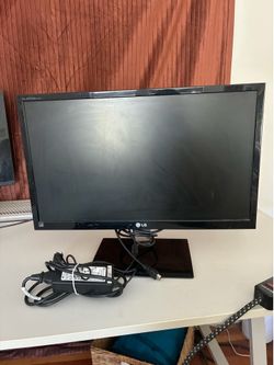 LG flatiron Monitor