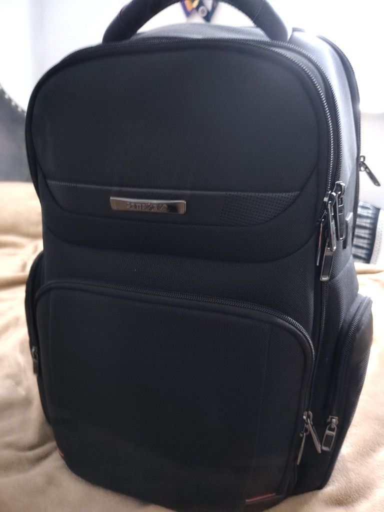 Samsonite Pro Dlx 6 Backpack