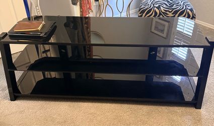 TV Stand FREE