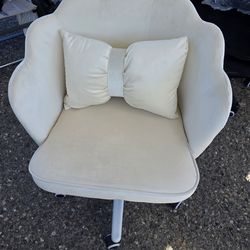 Vanity Chair