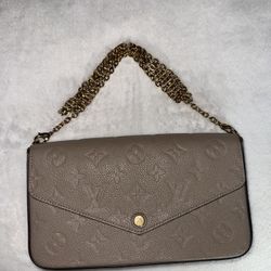 Pochette Félicie For Sale