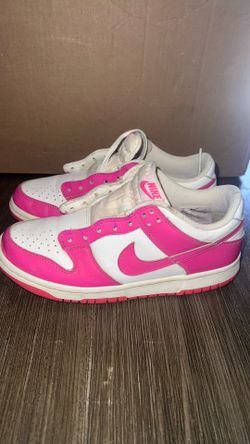 Pink dunks