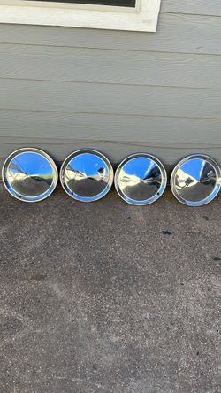 Set of 4 Chrome Hubcaps / Wheel Covers