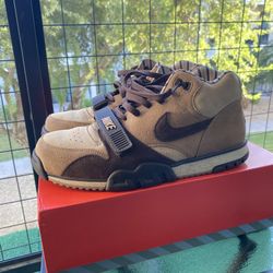 Nike Air trainers Size 11 VNDS
