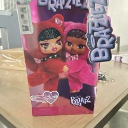 BRATZ BRATZIEZ SWEETHEARTZ SERIEZ PLUSH KEYCHAIN BLIND BOX