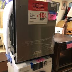 Brand New Dishwasher 