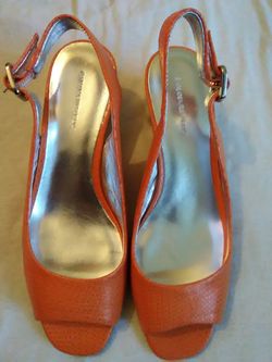BANANA REPUBLIC SHOES WOMAN SIZE 6