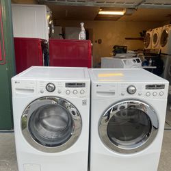 Set LG washer & Electric Dryer