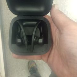 Power beats By Dre 1