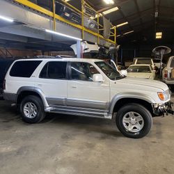 1999 Toyota 4Runner Limited 4wd